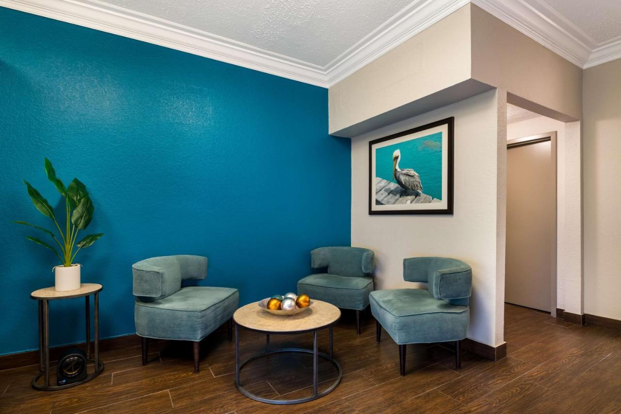 Surestay Plus Hotel By Best Western The Villages Lady Lake Exterior photo